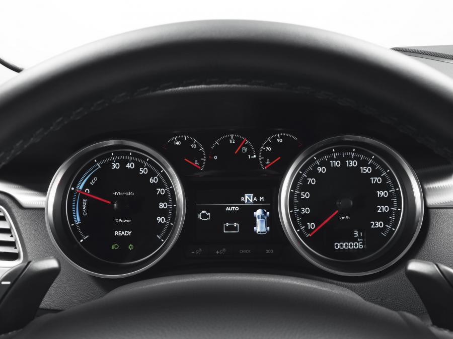  Peugeot 508 RXH 2012 года  (фото 2 из 93)